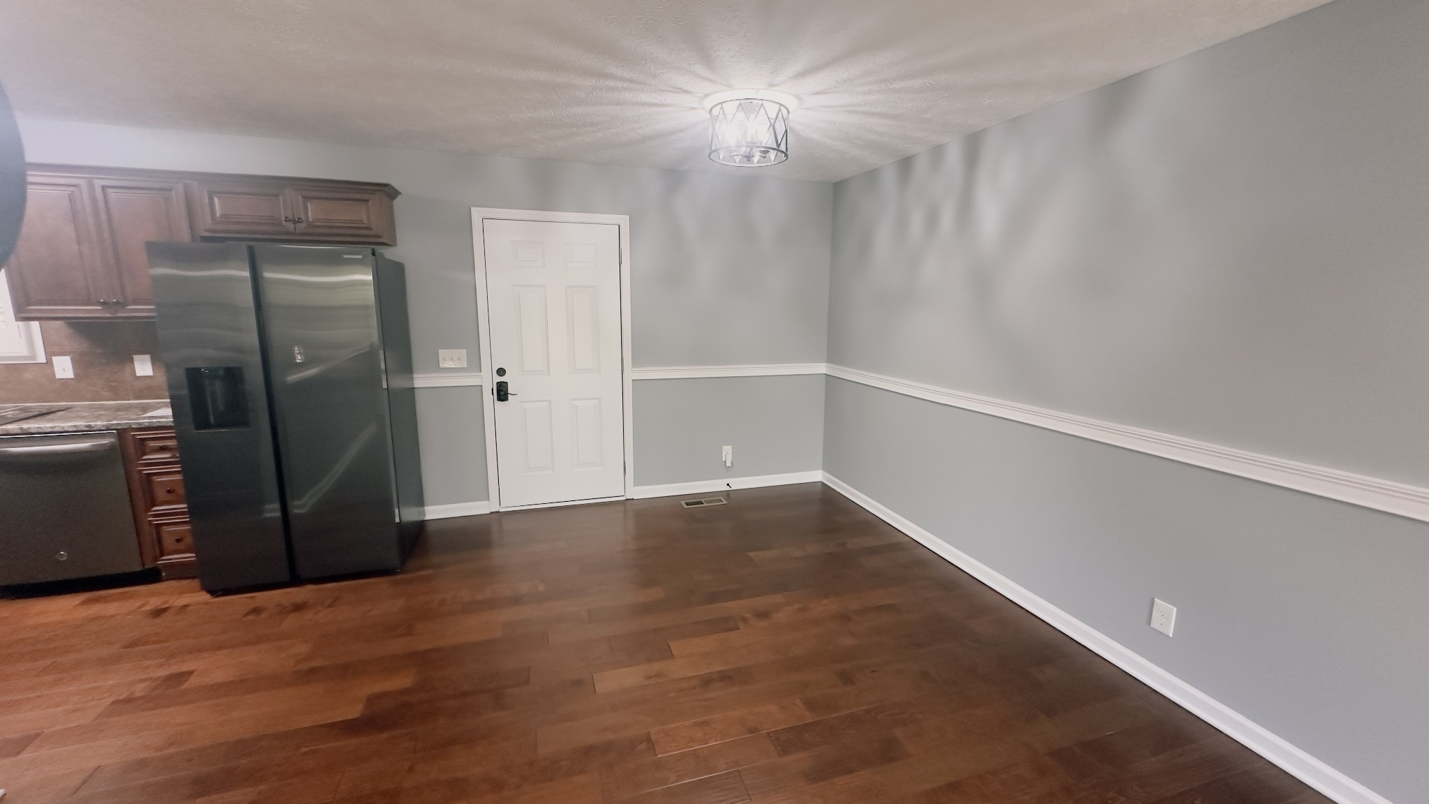 367 Stillwood Dr