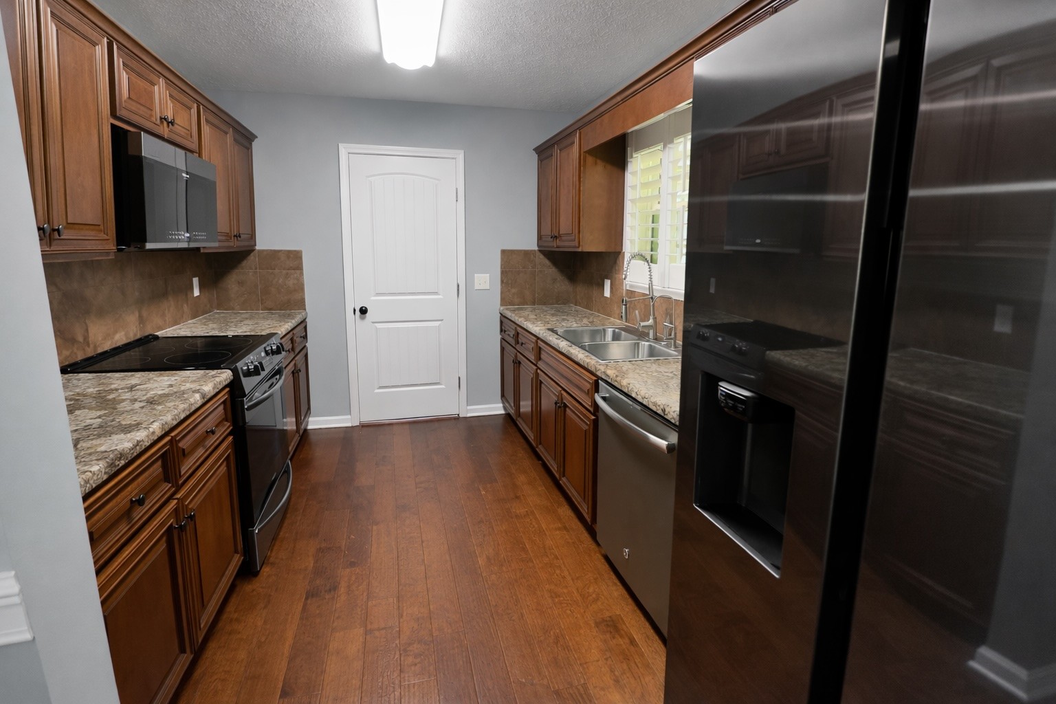 367 Stillwood Dr