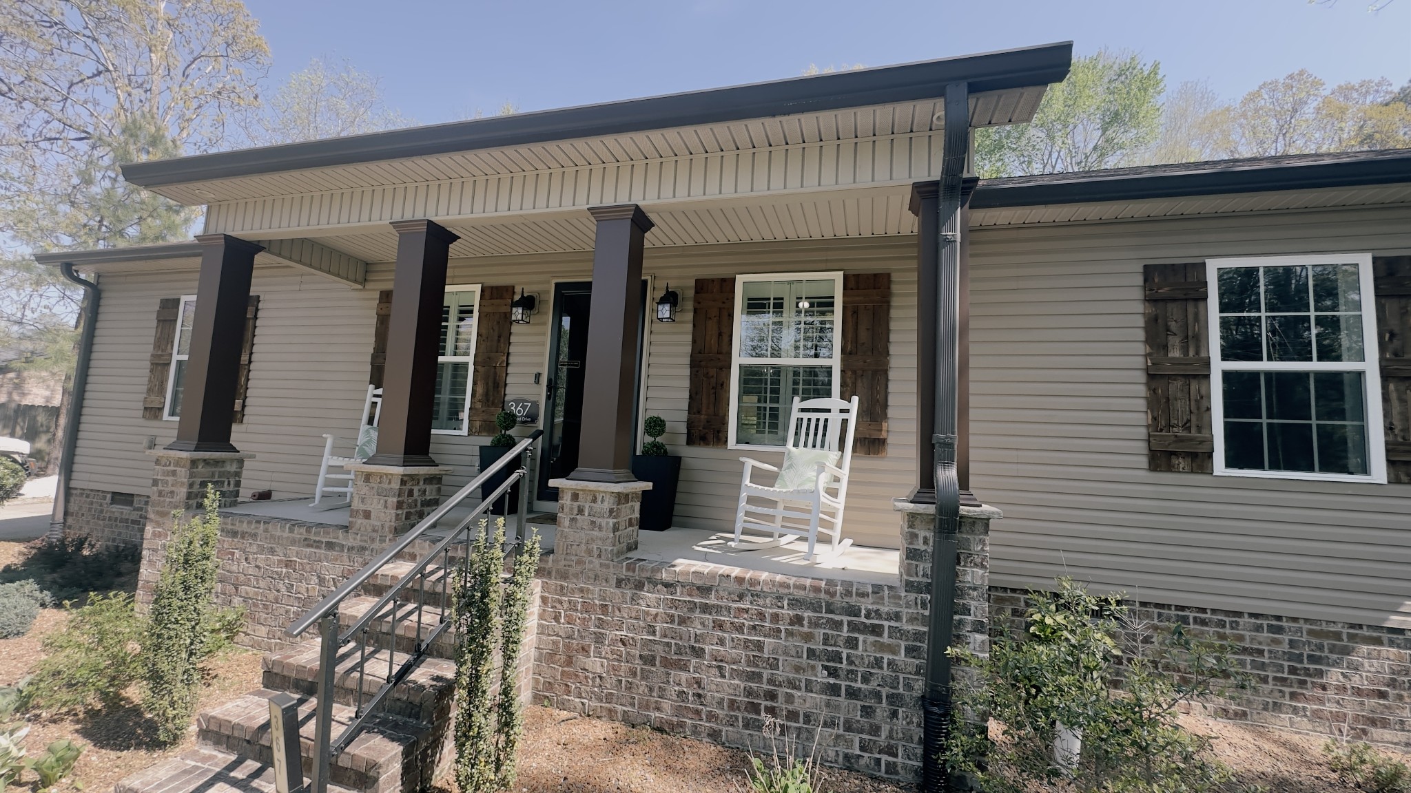 367 Stillwood Dr