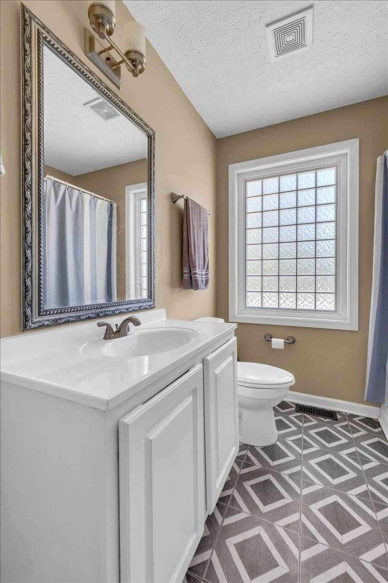 317 Druid Ln