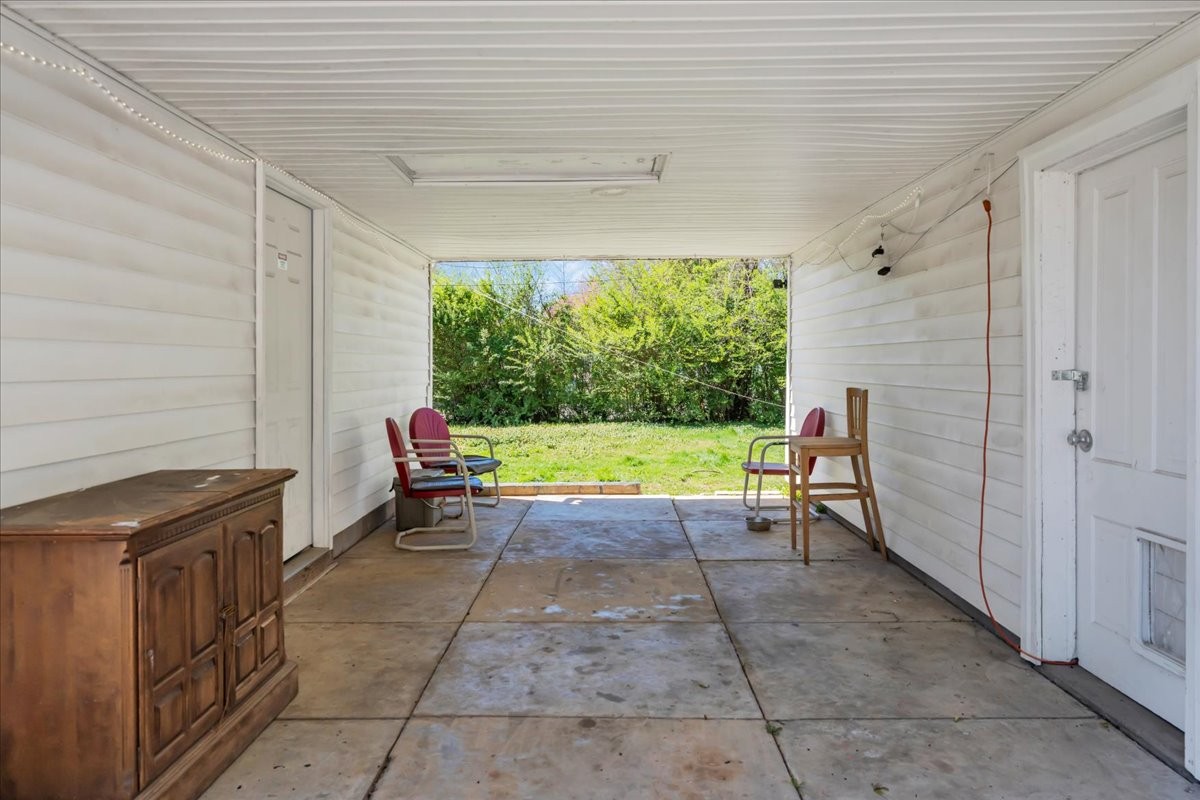317 Druid Ln