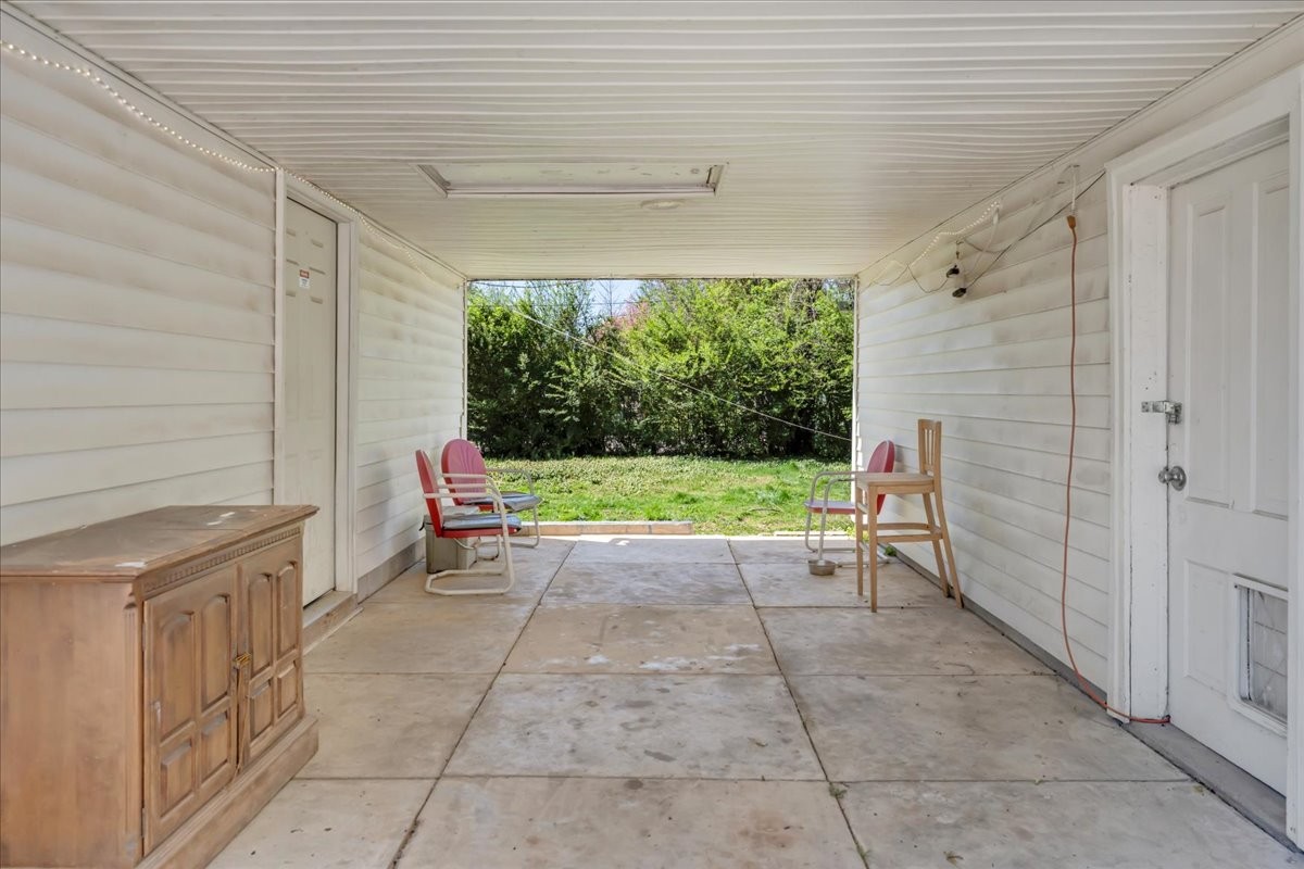 317 Druid Ln