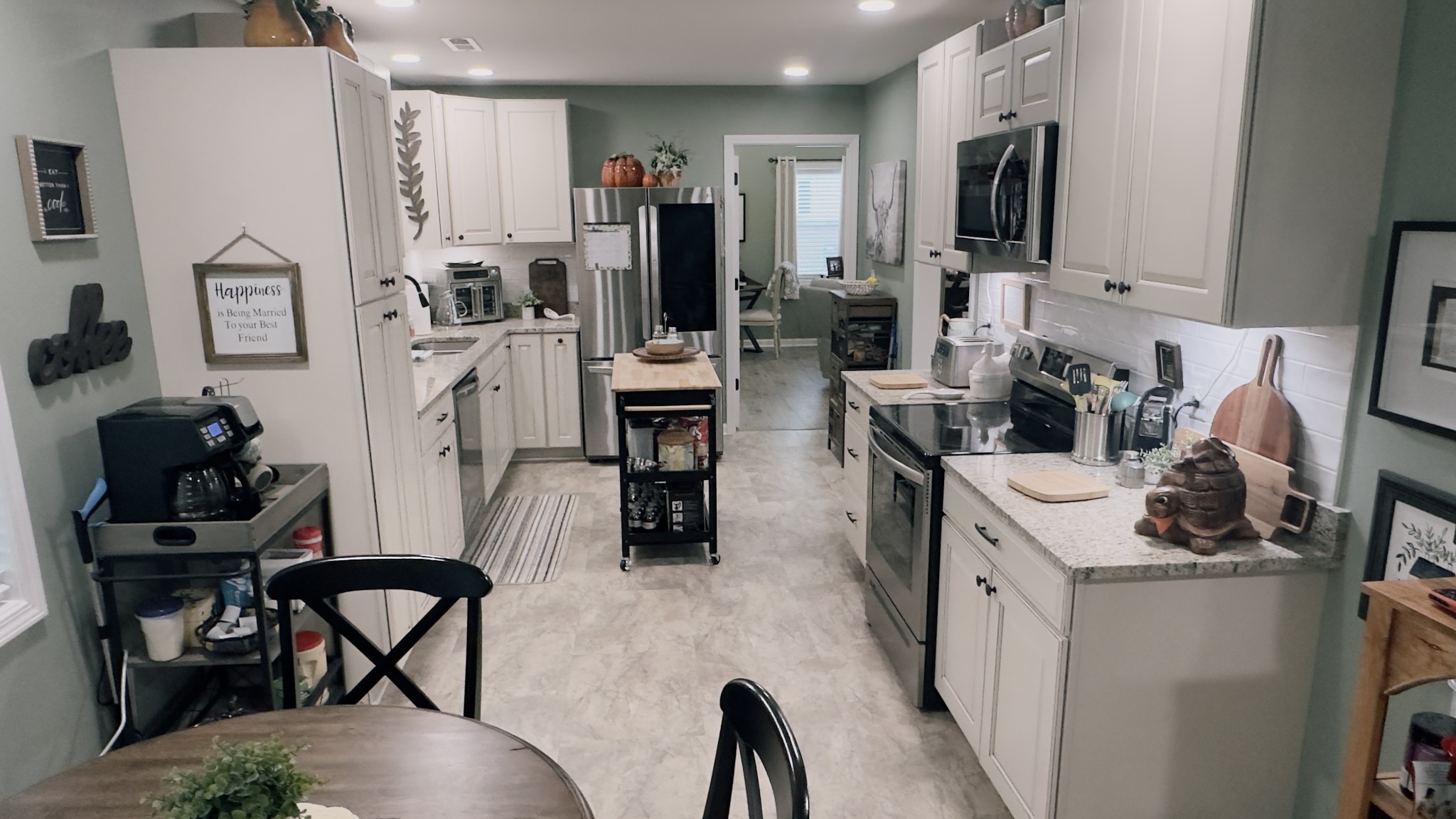 221 Jackson Cir