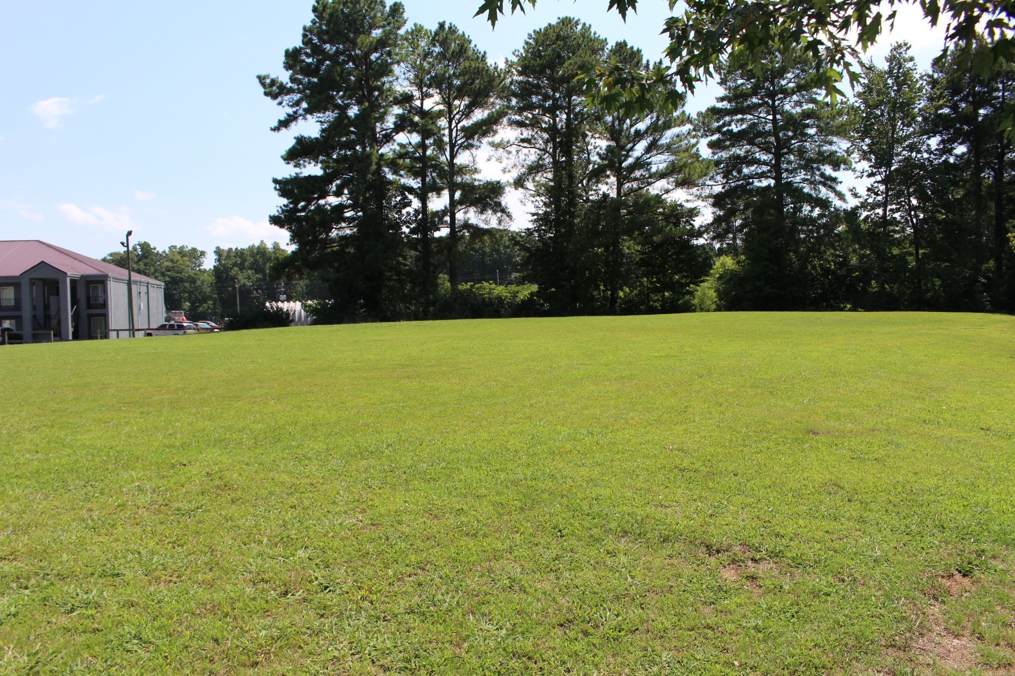 155 Expressway Dr