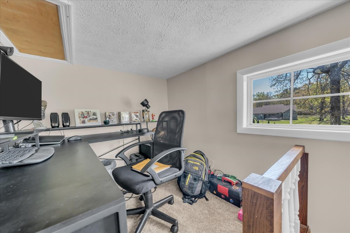 105 Inglewood Dr