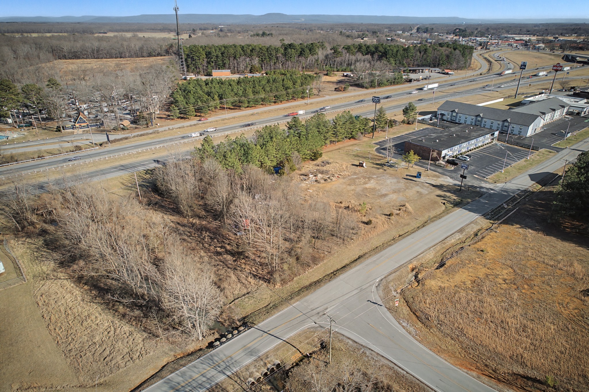 0 Expressway Drive