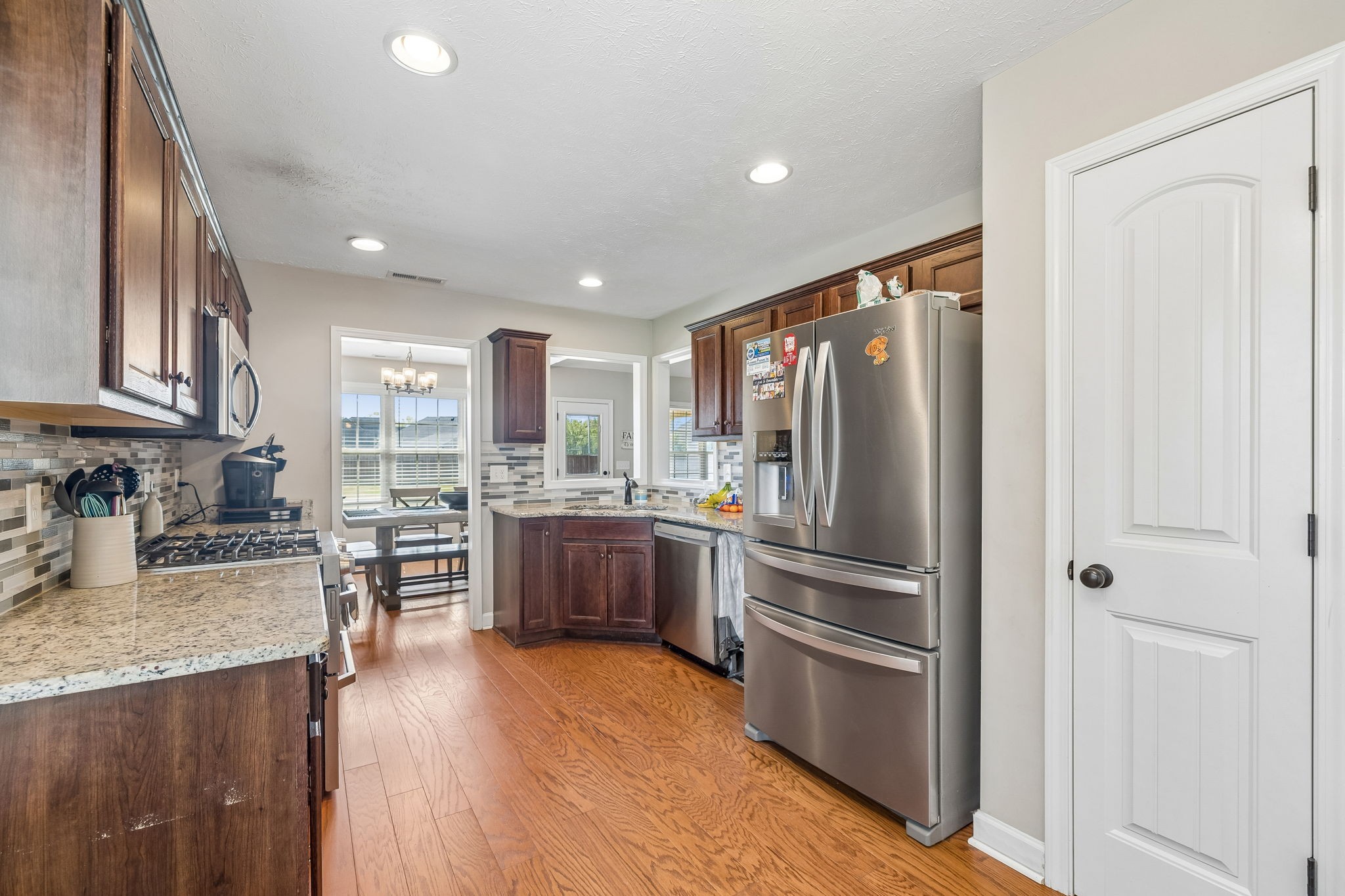 2928 Ronstadt Dr