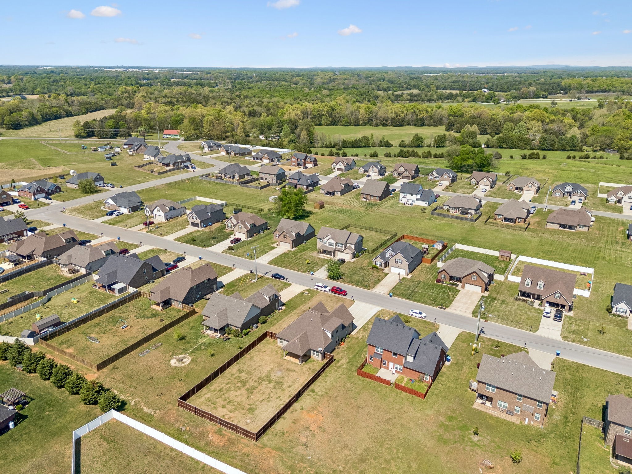 2928 Ronstadt Dr