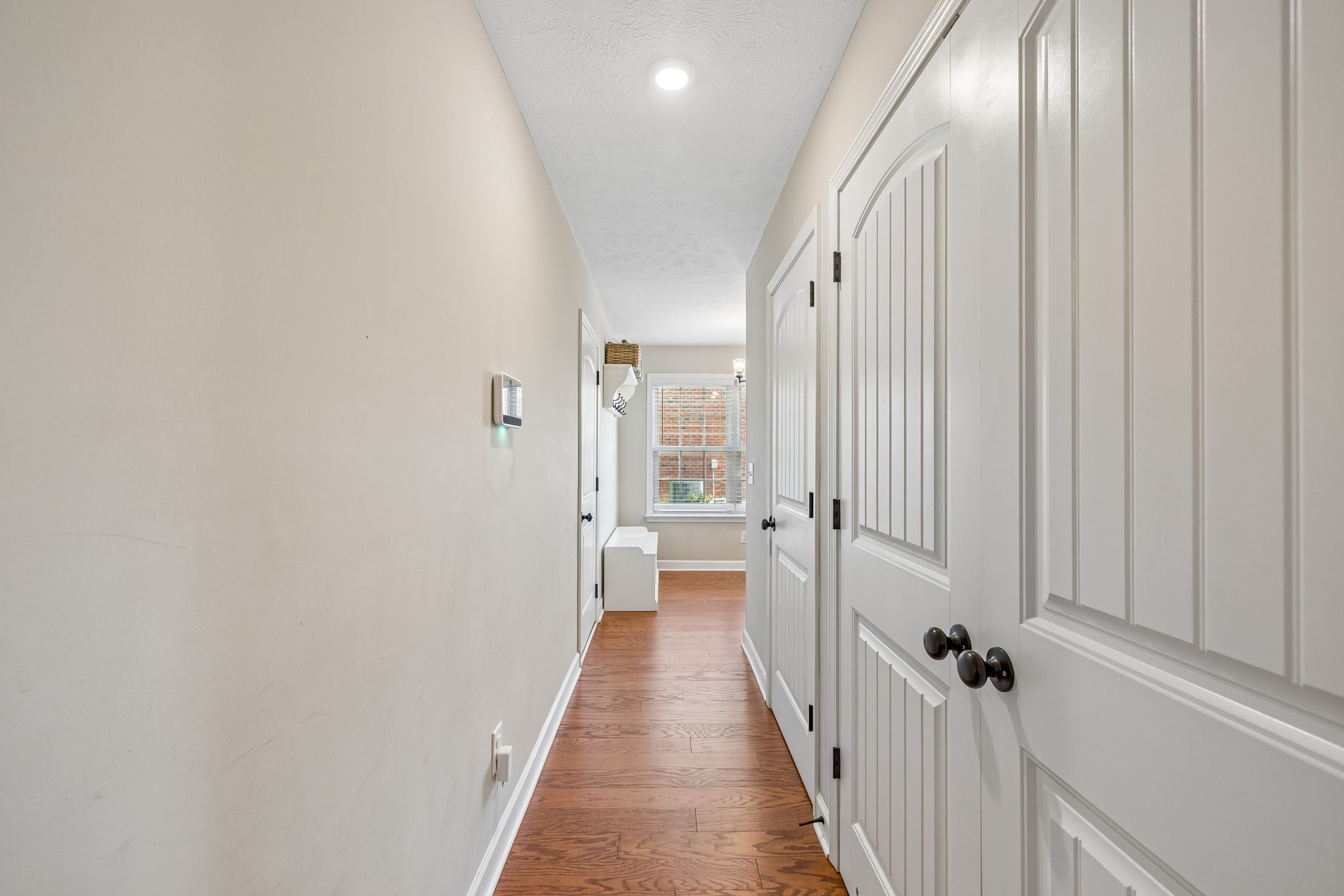 2928 Ronstadt Dr