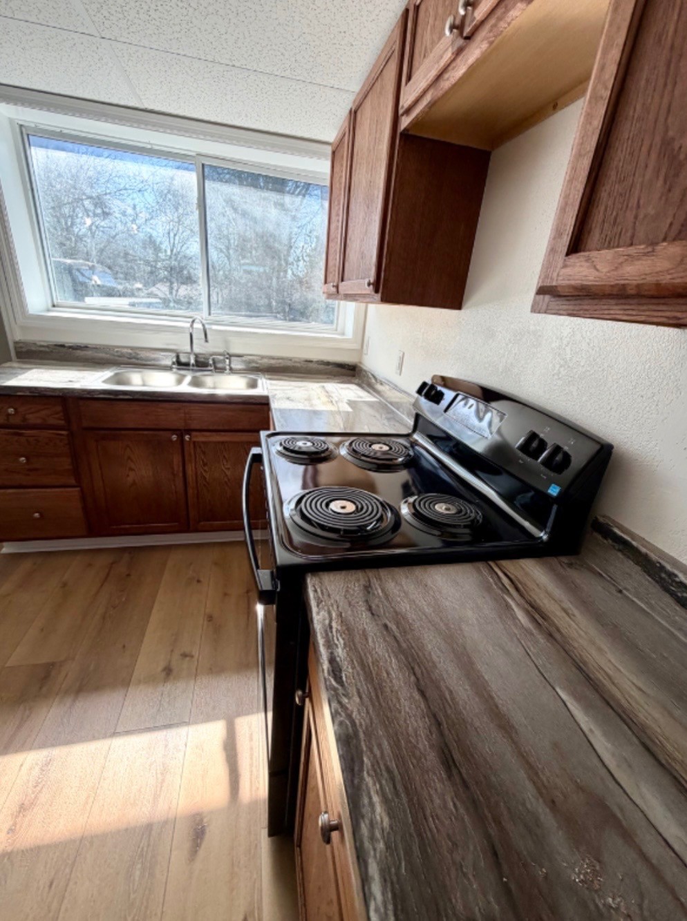 711 Eastland St, W Unit: C
