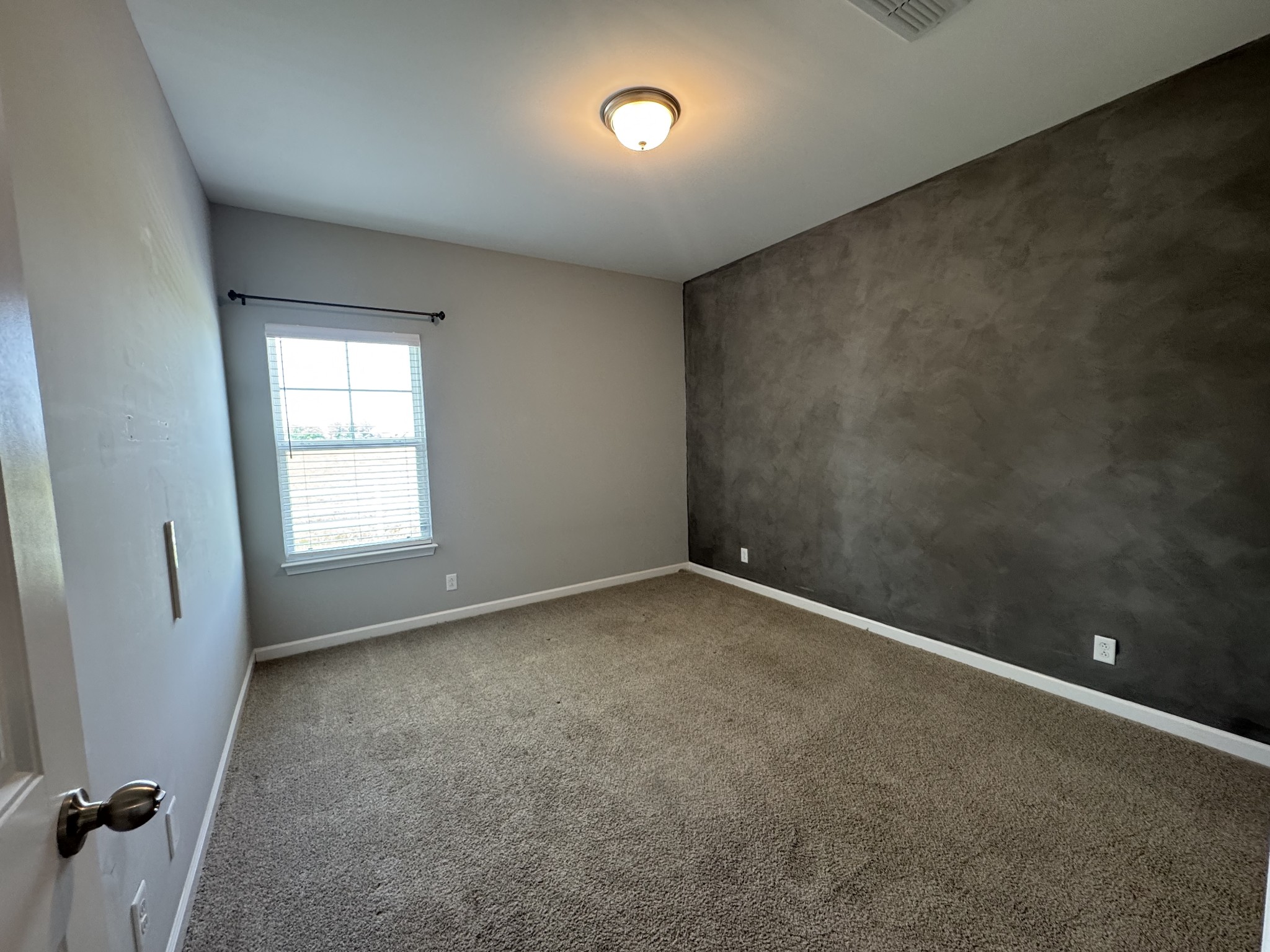 3526 Plum Leaf Pl
