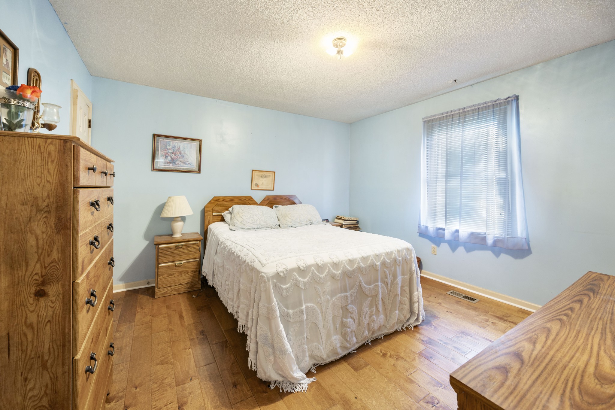 180 Woods Edge Rd