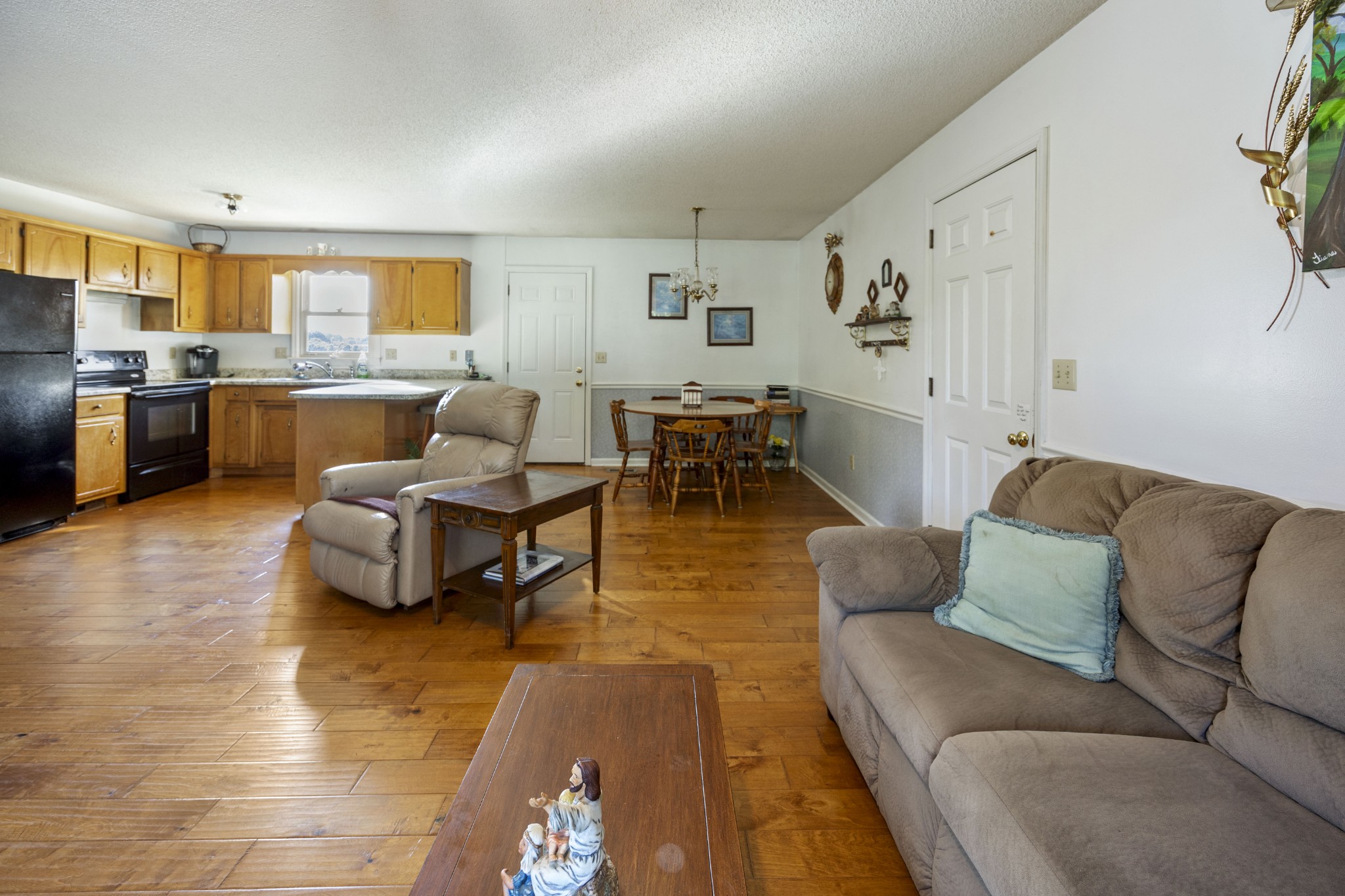 180 Woods Edge Rd