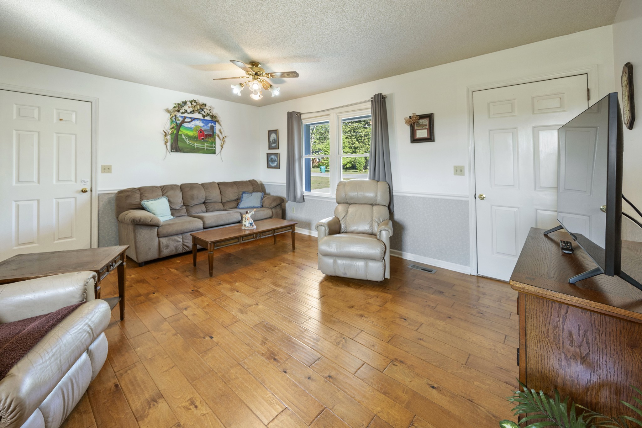 180 Woods Edge Rd