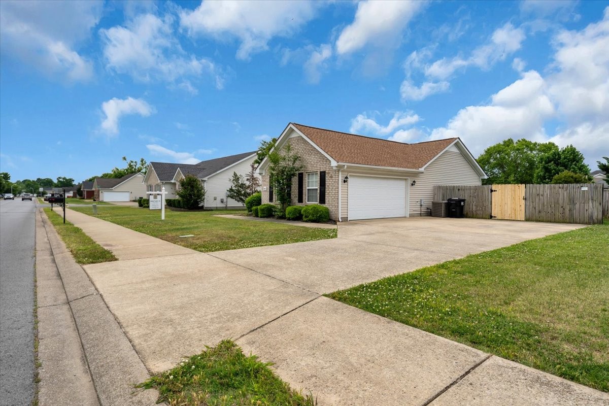 3325 Perlino Dr