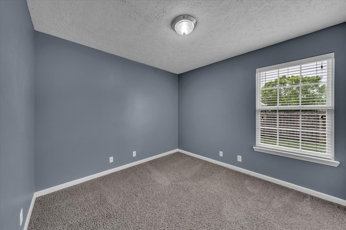 3325 Perlino Dr