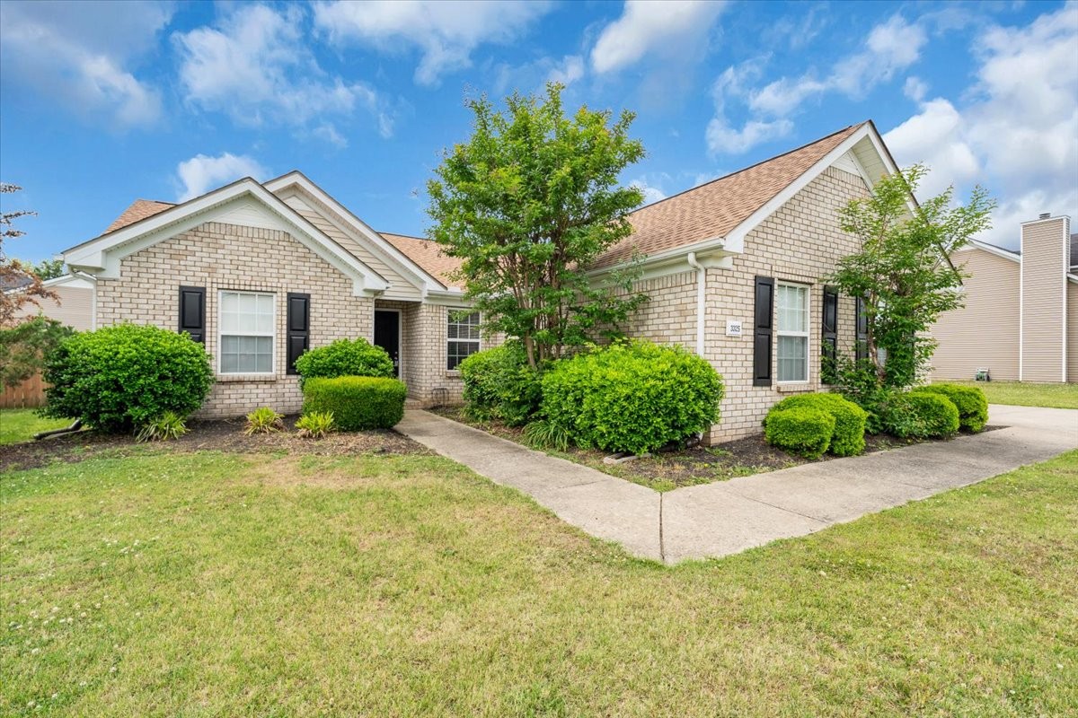 3325 Perlino Dr