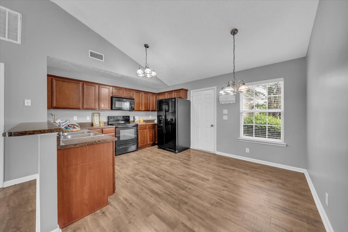 3325 Perlino Dr