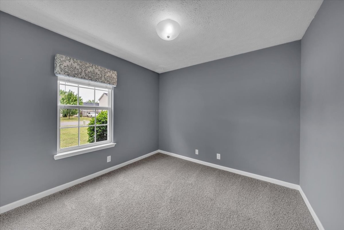 3325 Perlino Dr