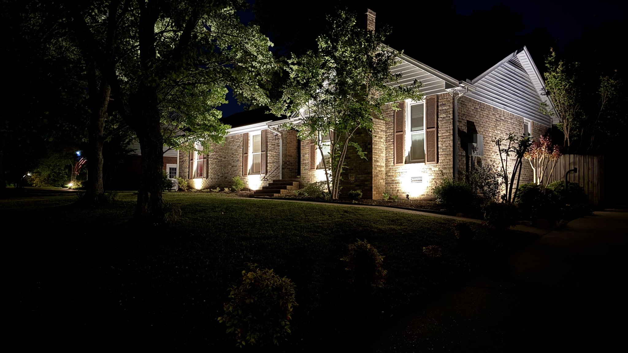 2306 Crown Hill Dr