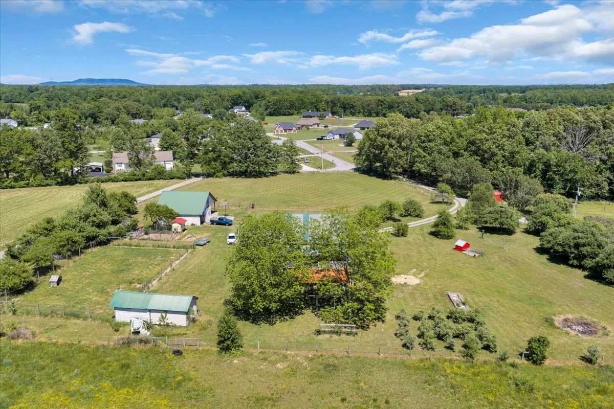 351 Old Prospect Rd