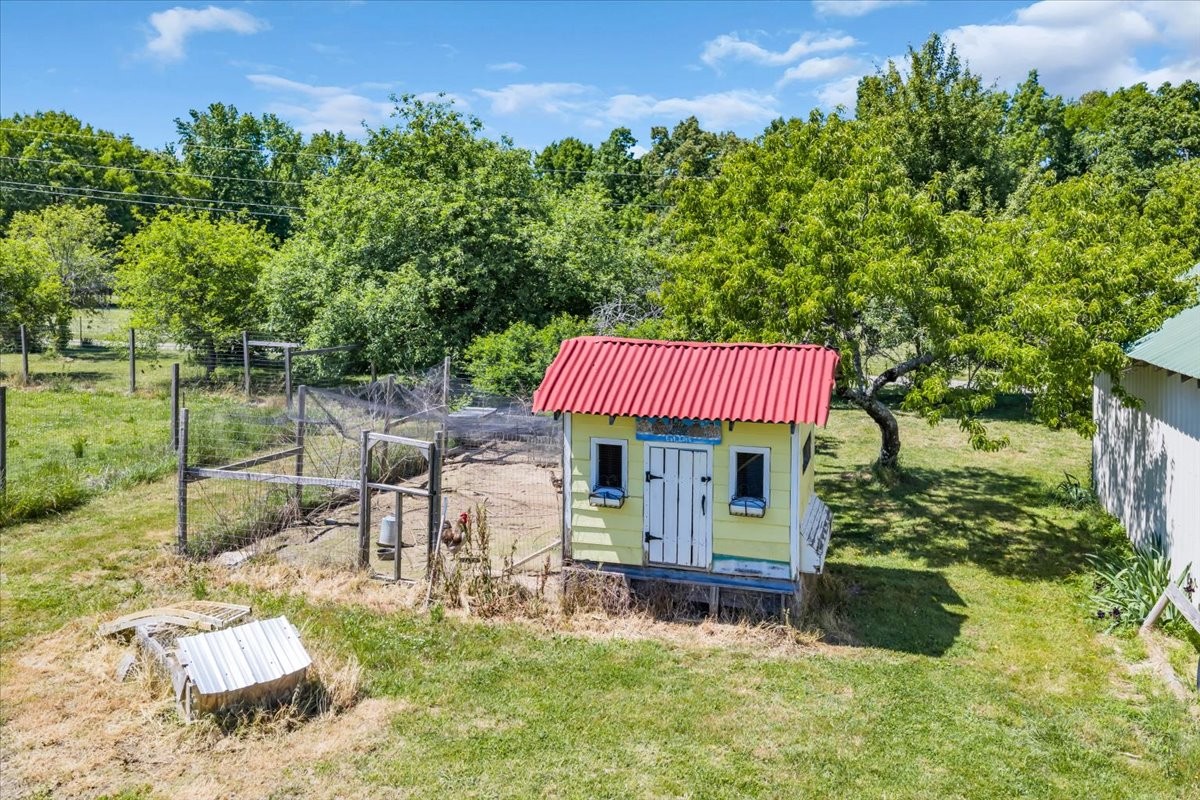 351 Old Prospect Rd