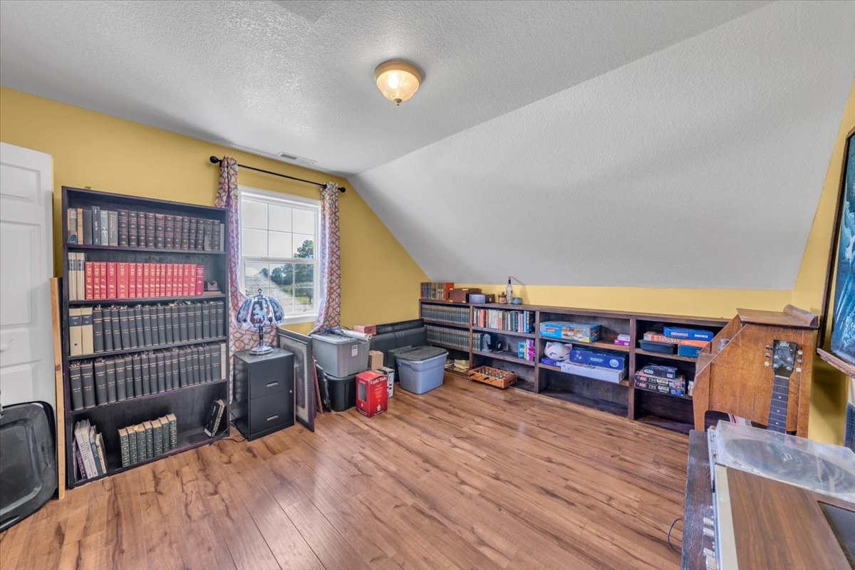 351 Old Prospect Rd
