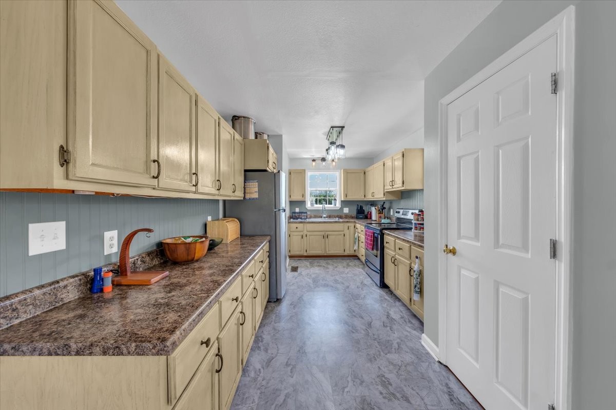 351 Old Prospect Rd