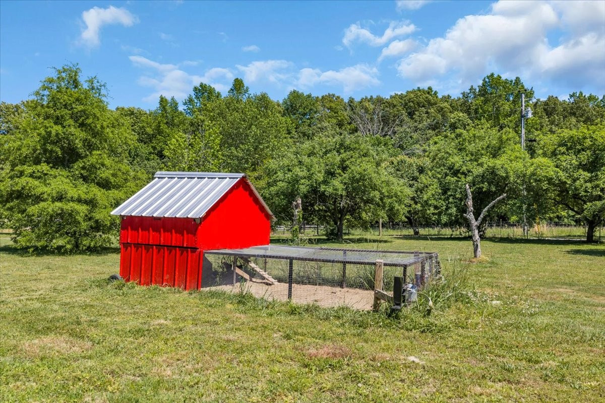 351 Old Prospect Rd