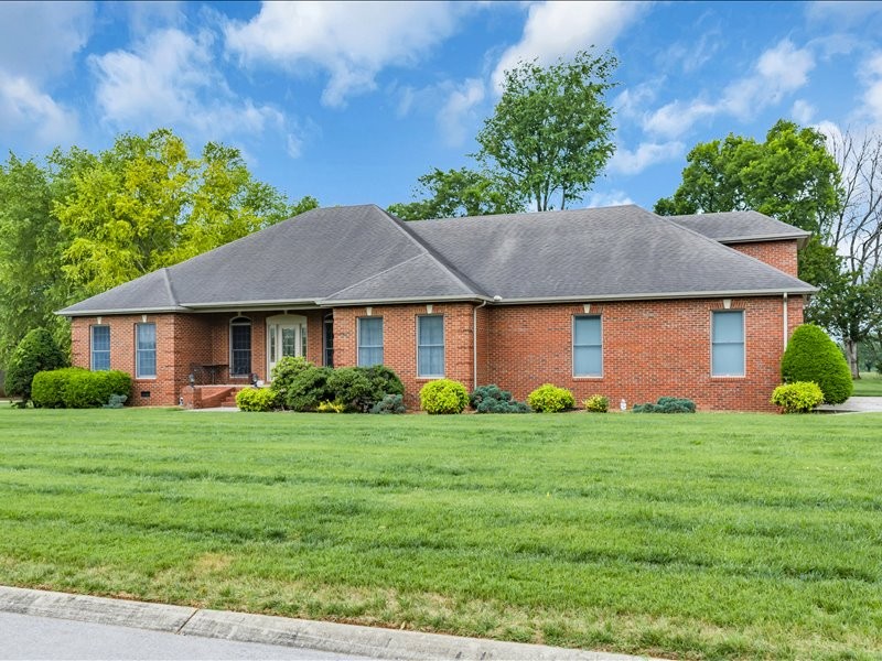 261 Bell Dr, W