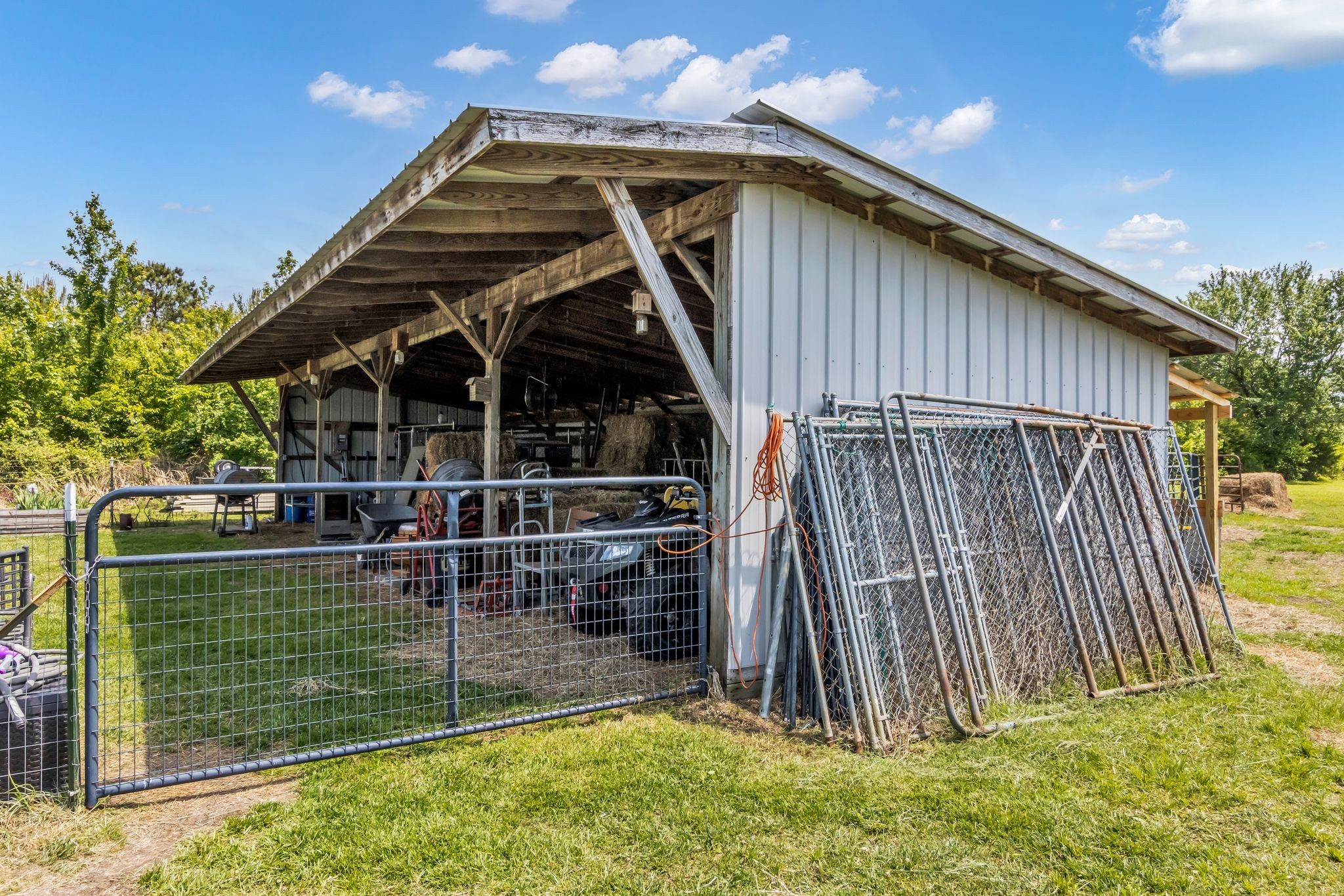 200 Swann Rd