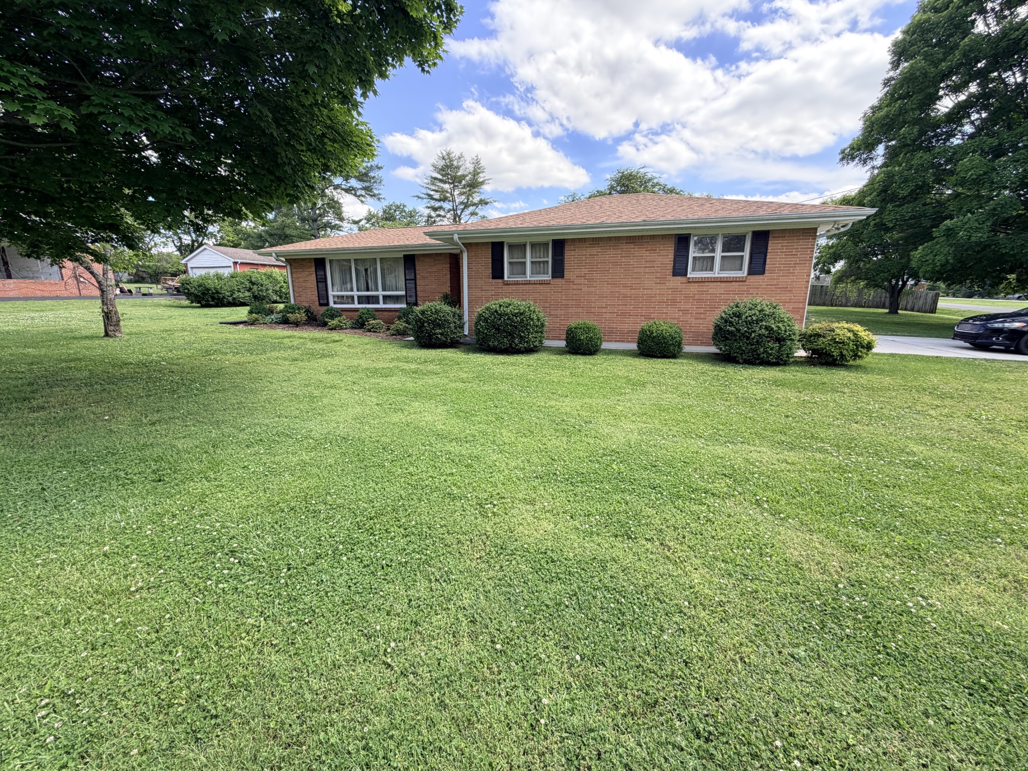 207 Mary Sharp Dr