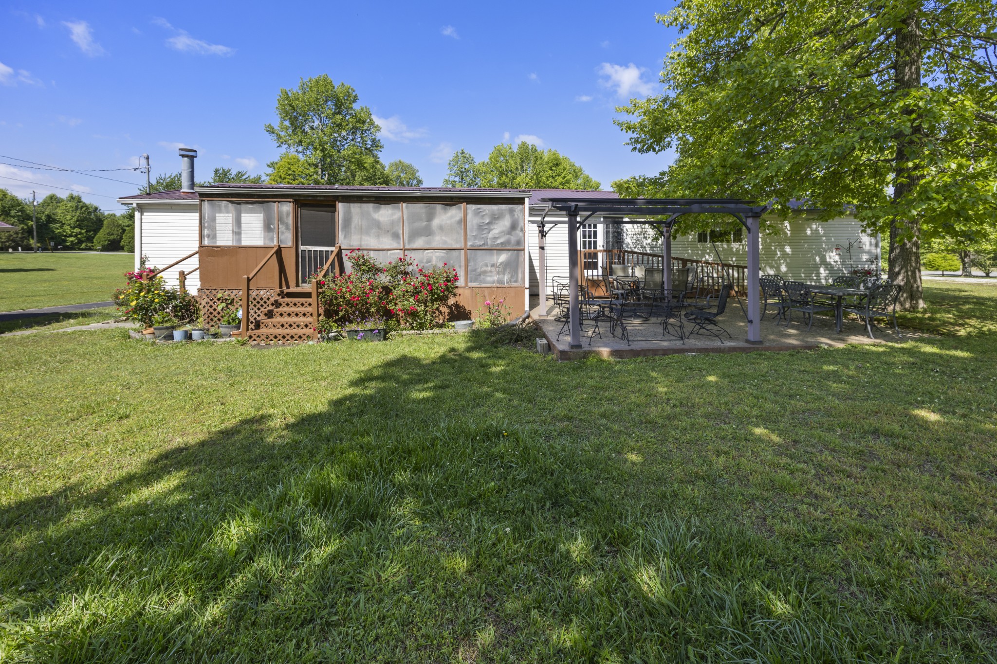78 Treeline Ct
