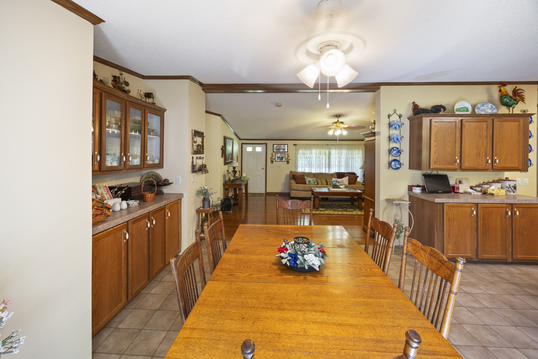 78 Treeline Ct