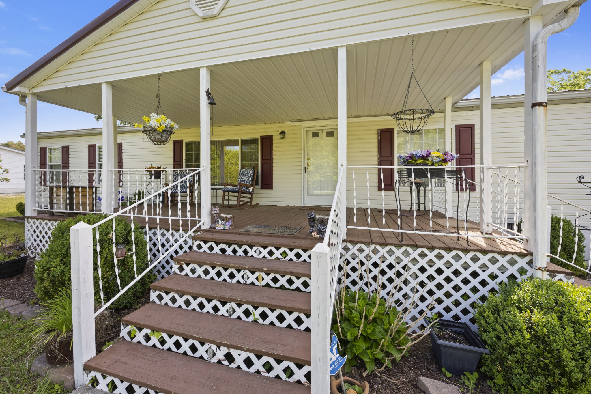 78 Treeline Ct