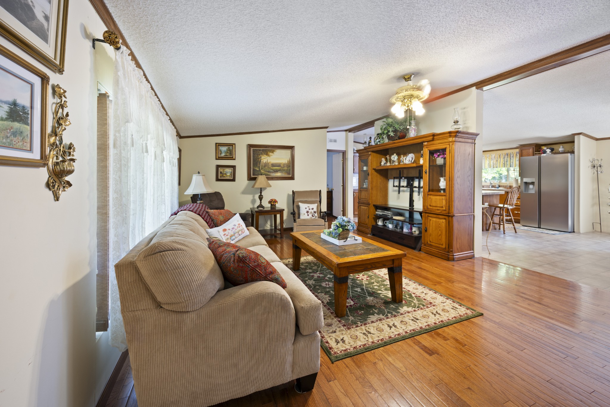 78 Treeline Ct