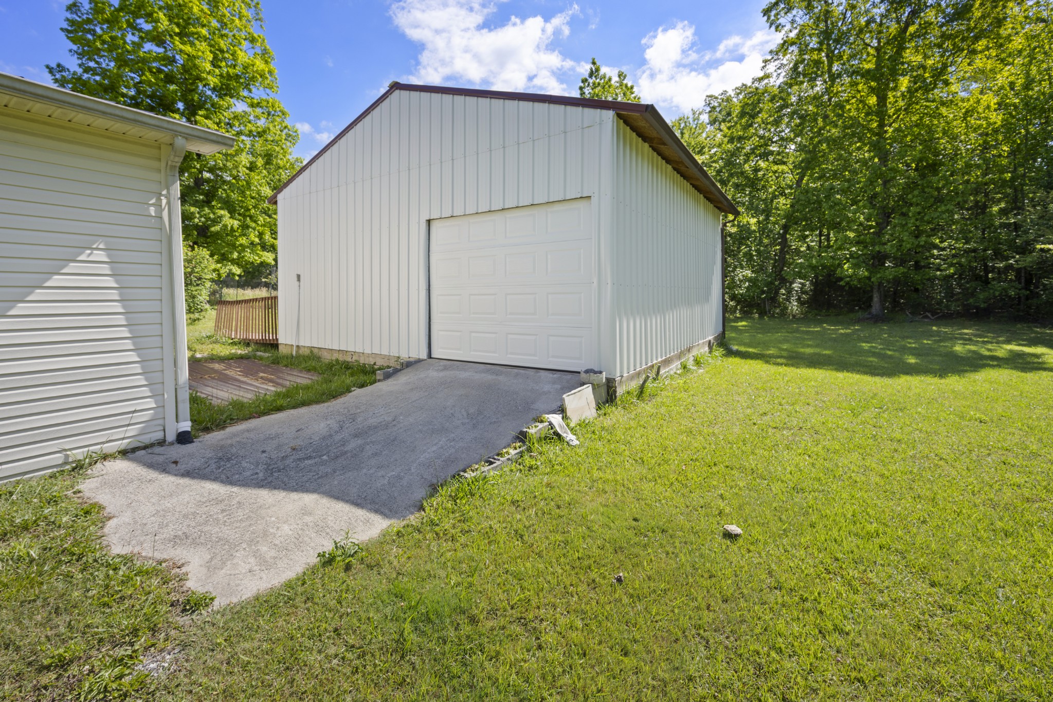 78 Treeline Ct
