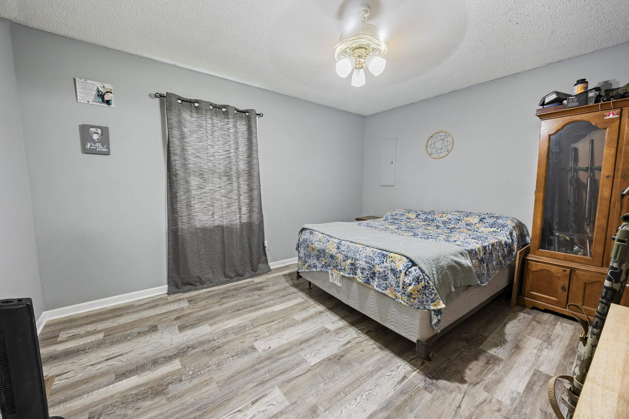 421 Shady Grove Rd