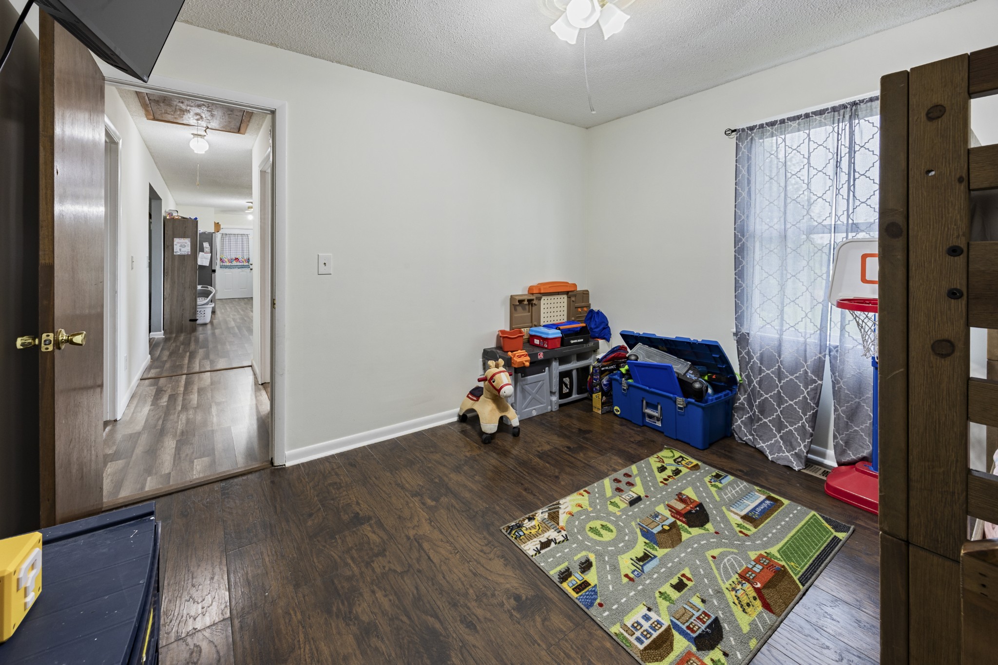 421 Shady Grove Rd
