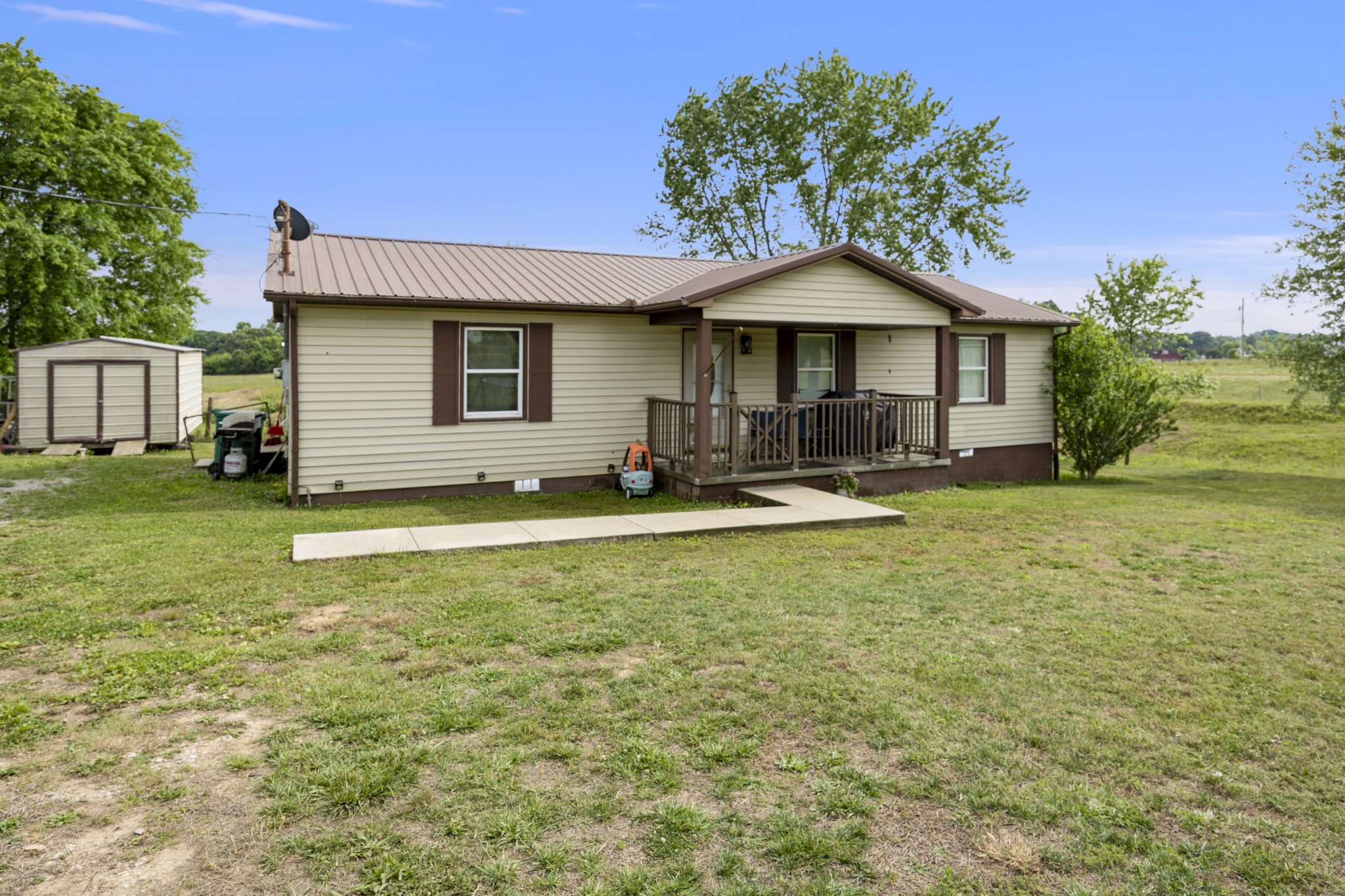421 Shady Grove Rd