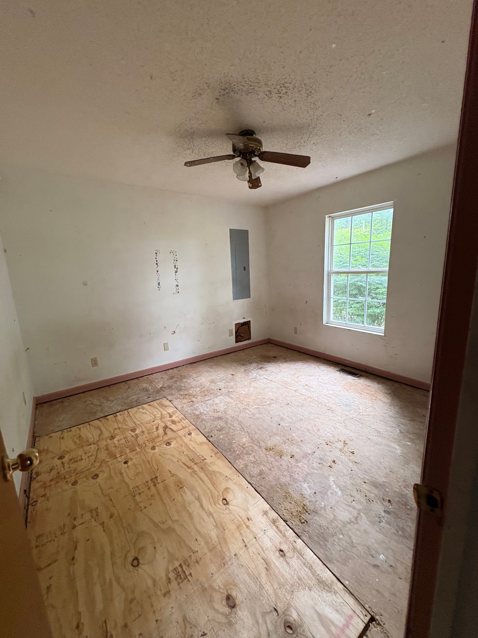 2174 Pleasant Hill Rd