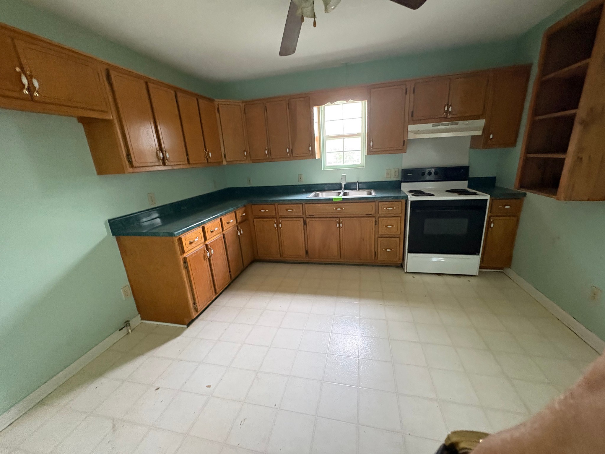 2174 Pleasant Hill Rd