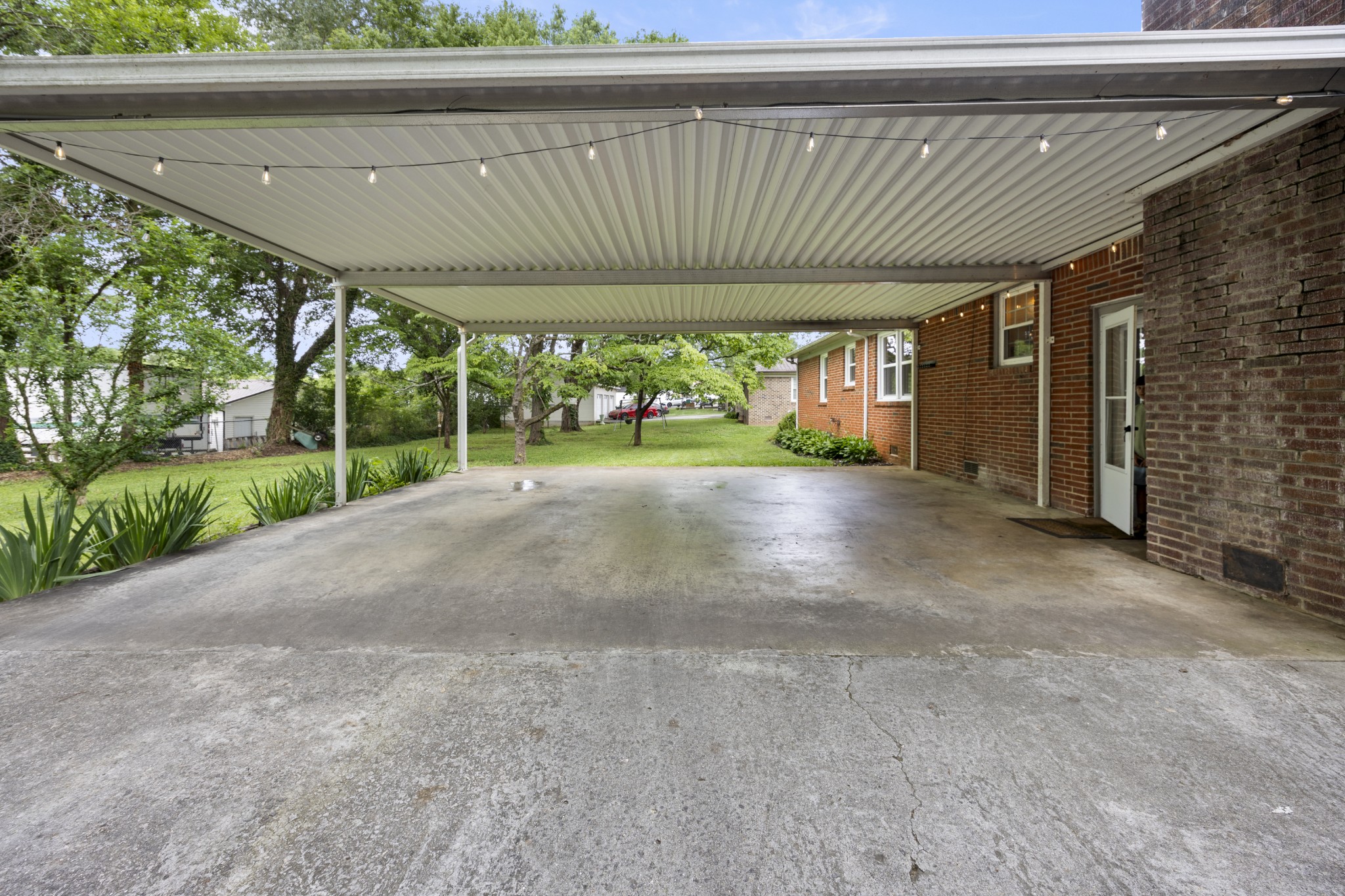 112 Bel Aire Dr
