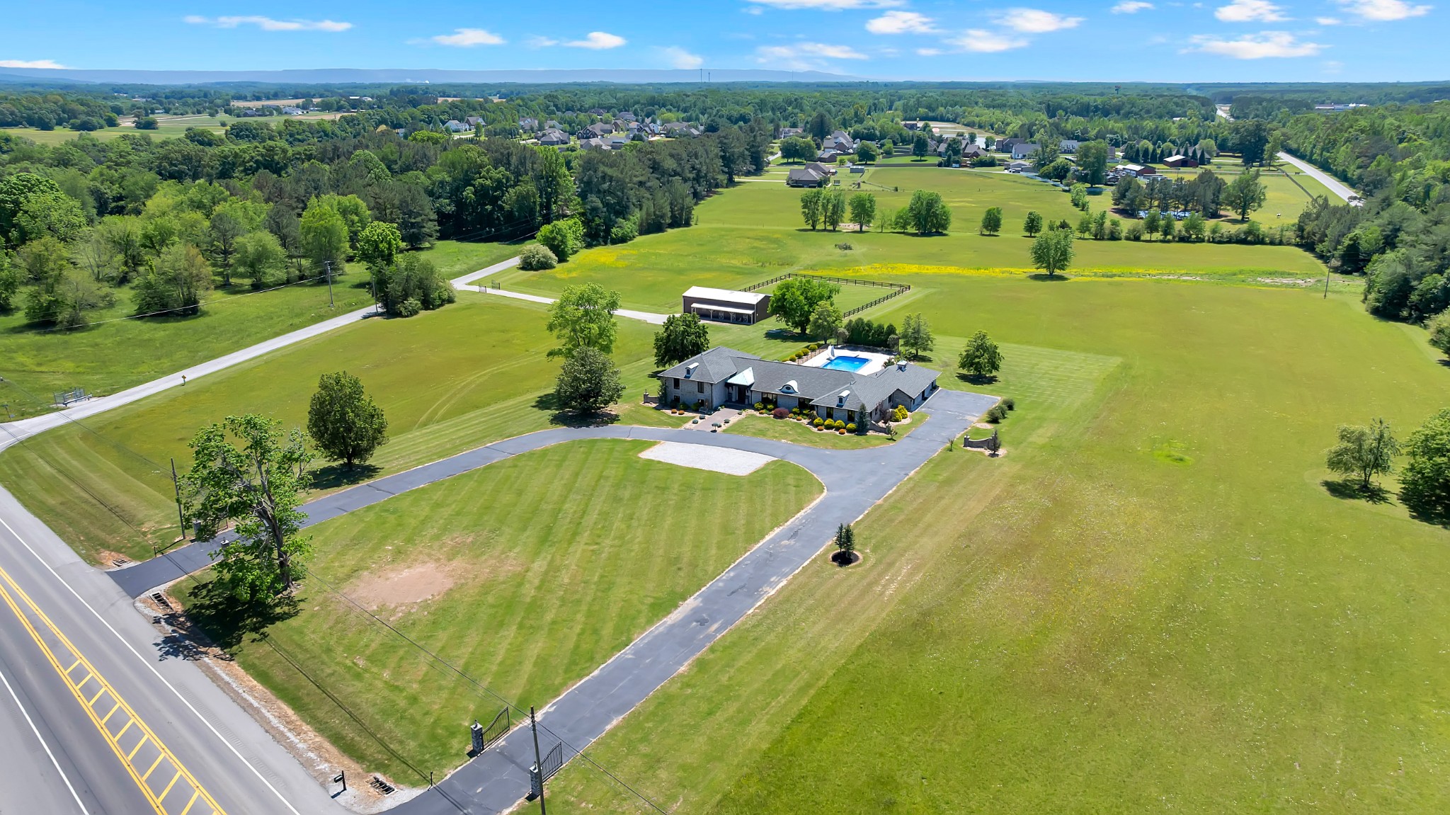 5016 Hillsboro Hwy