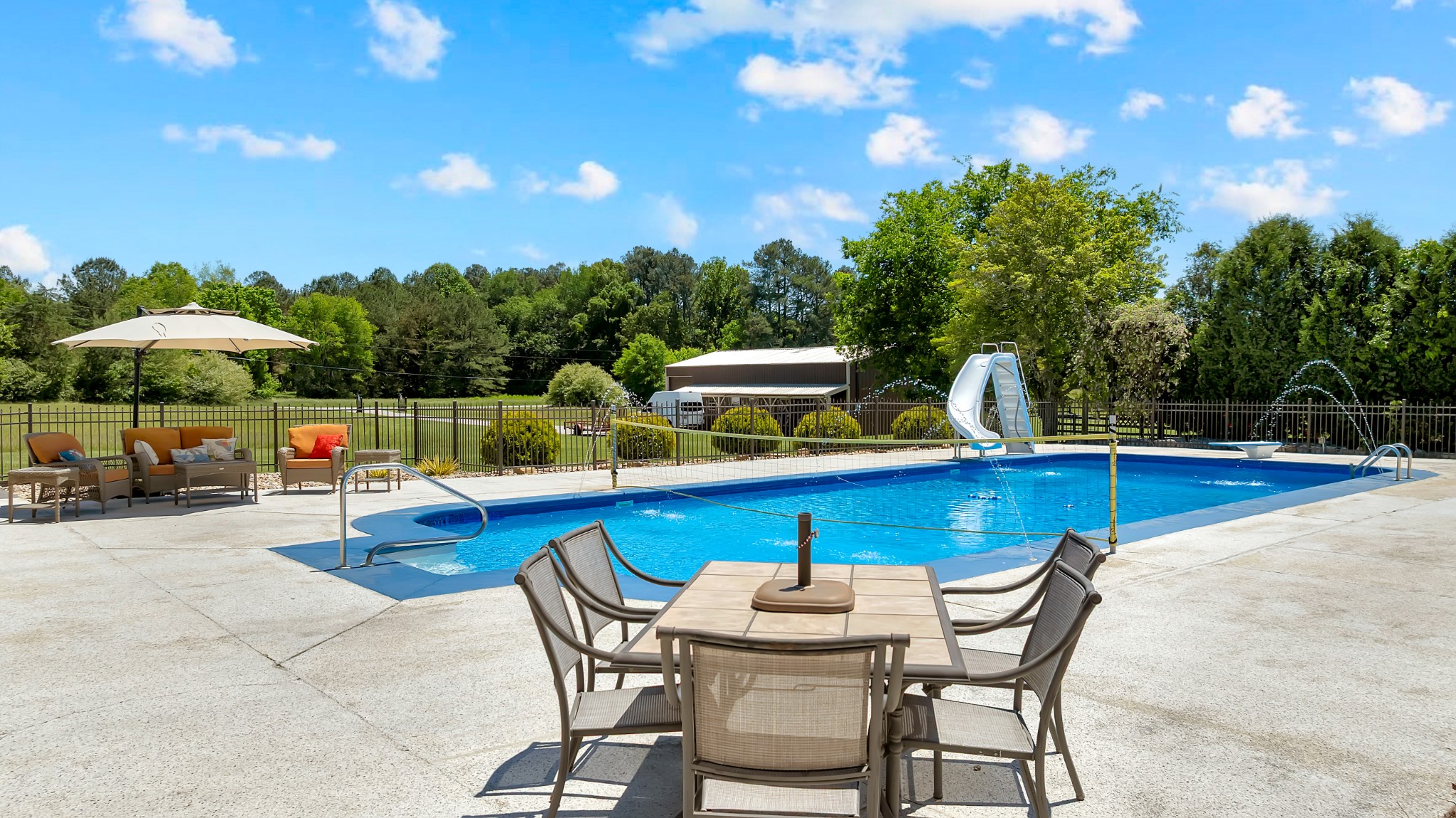5016 Hillsboro Hwy