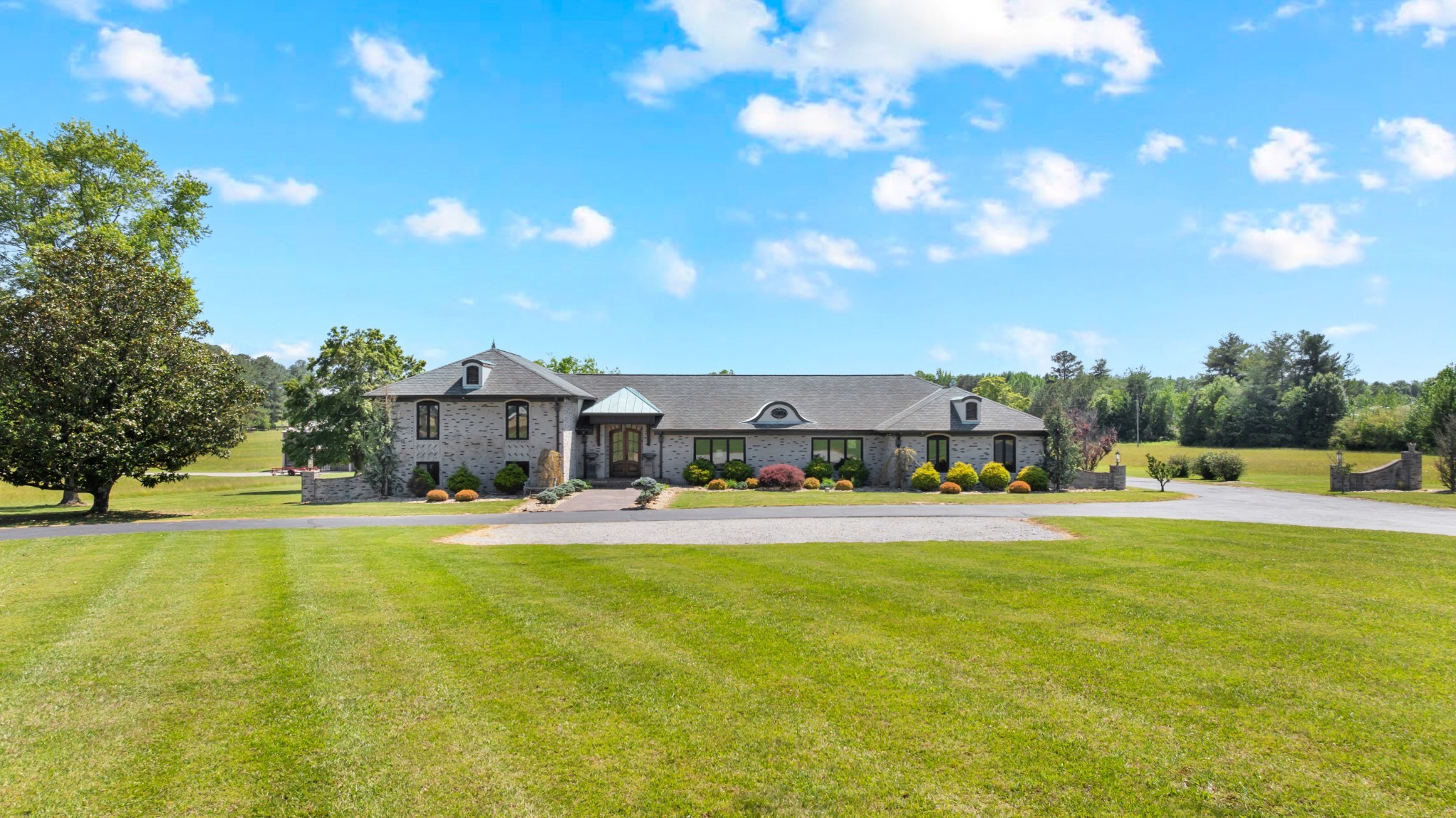 5016 Hillsboro Hwy