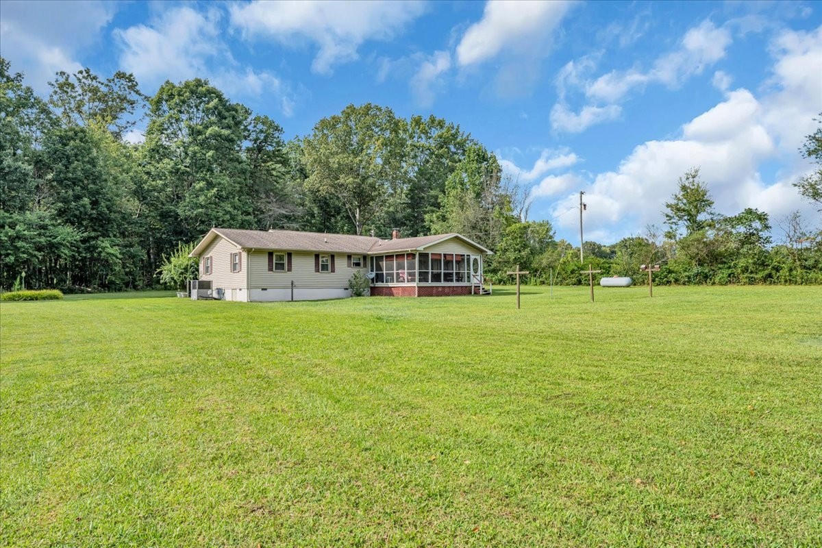 161 Brown Ln
