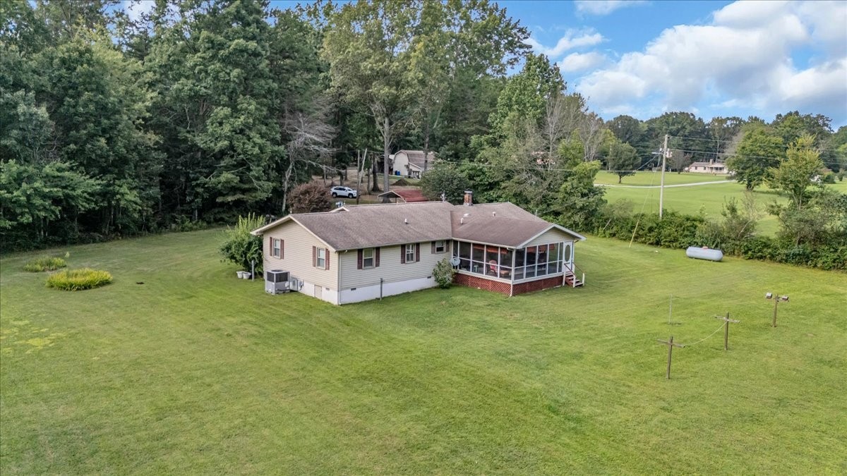 161 Brown Ln