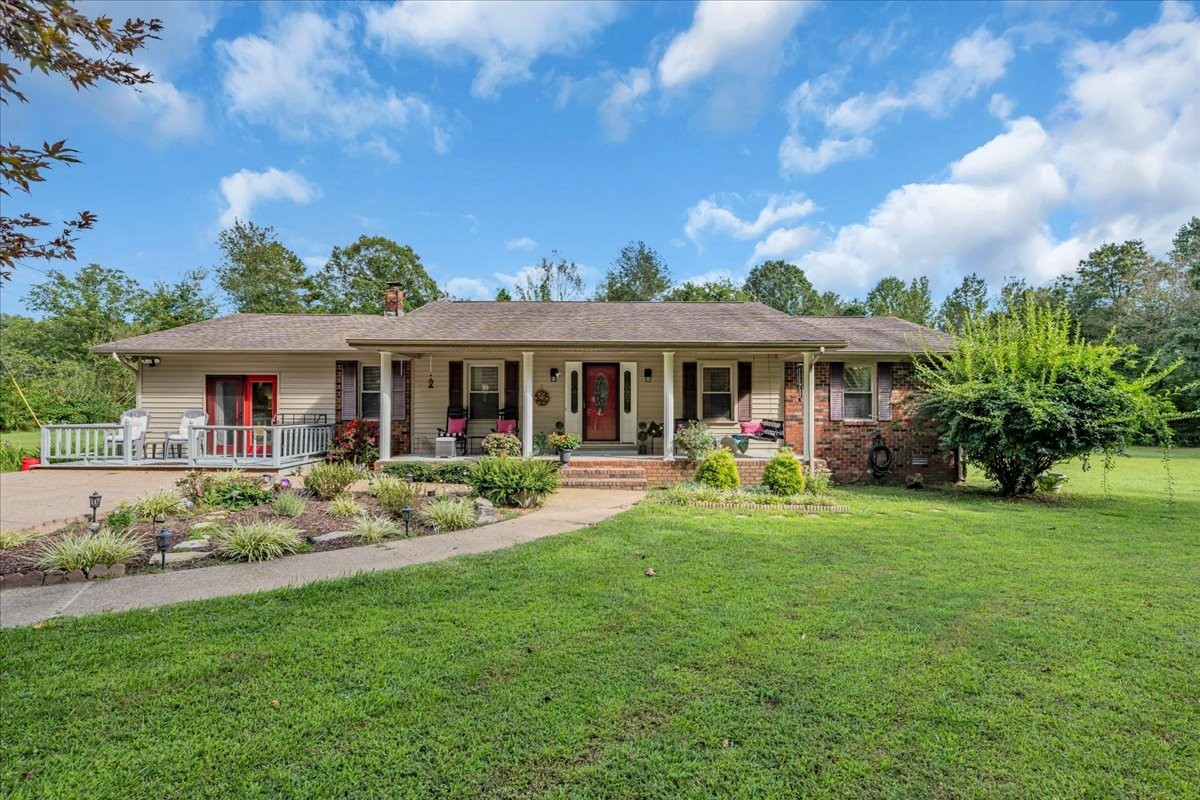 161 Brown Ln