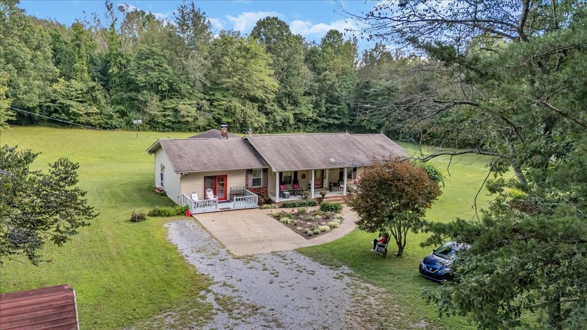 161 Brown Ln